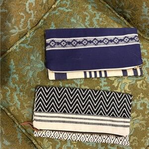 Blue and Black Patterned Clutch Set
